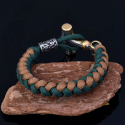 Bracelet corde tressée fermoir Marteau de Thor 2 tons. vue derrière