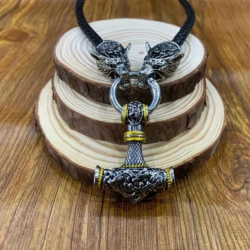 Collier cuir et métal Marteau de Thor têtes de loups